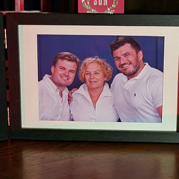 Meet your Posher, Deb - Picture 1 of 1